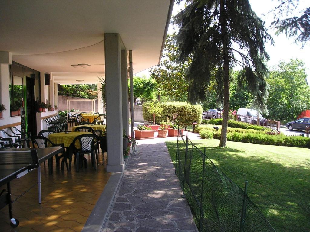 Hotel Astoria Tabiano Terme Exteriör bild