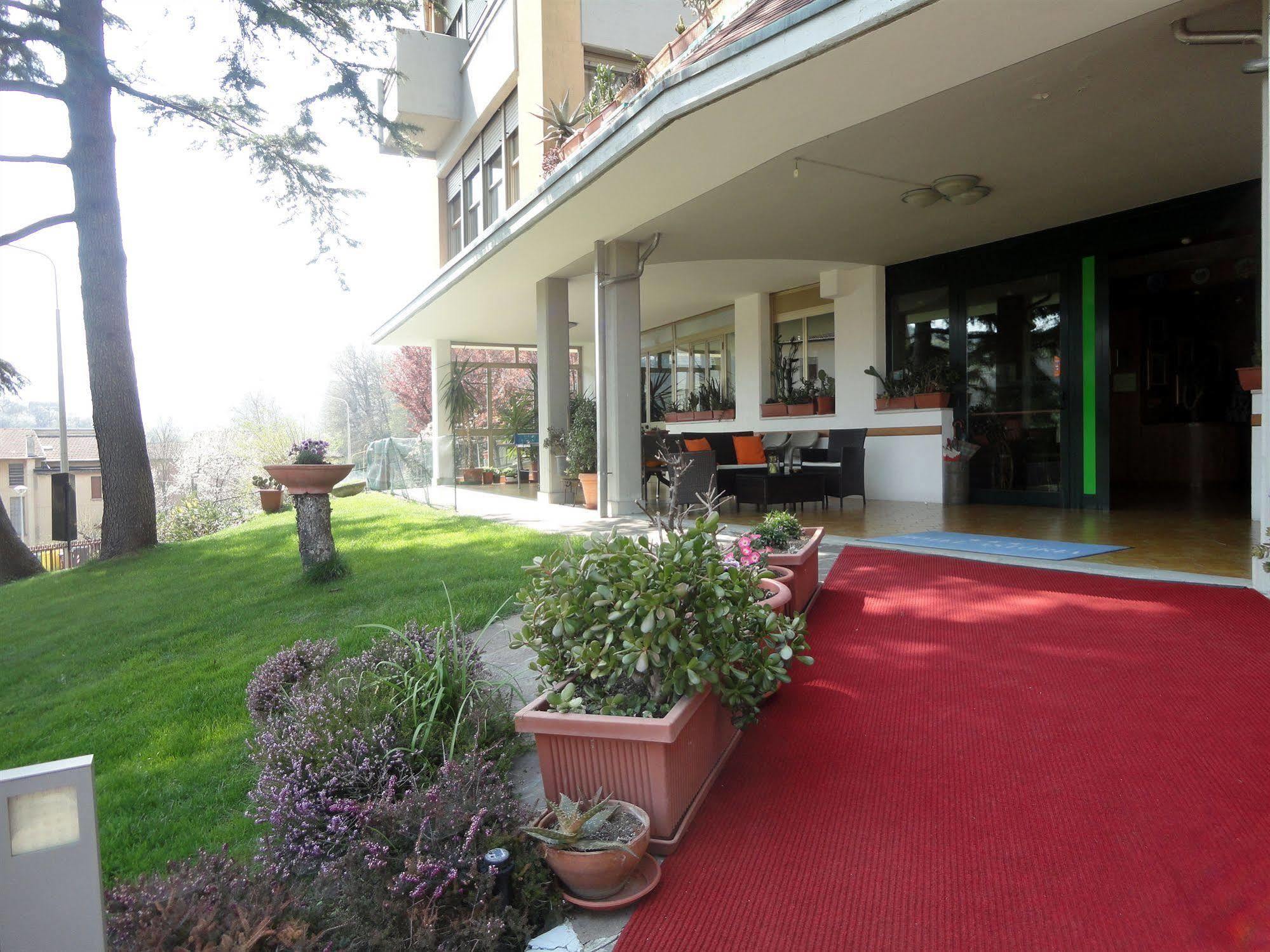Hotel Astoria Tabiano Terme Exteriör bild